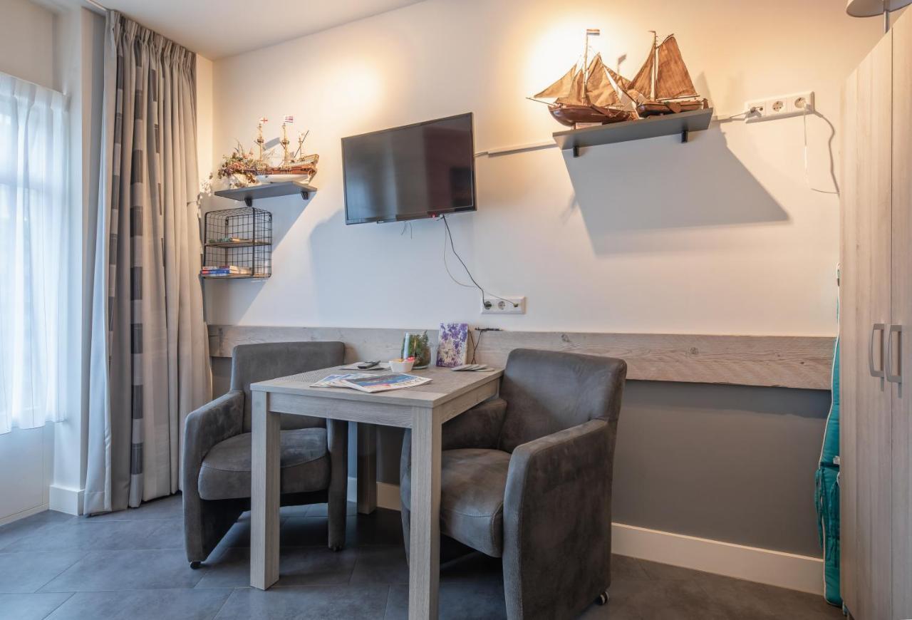 BnB 't Kraaiennest De Cocksdorp  Extérieur photo